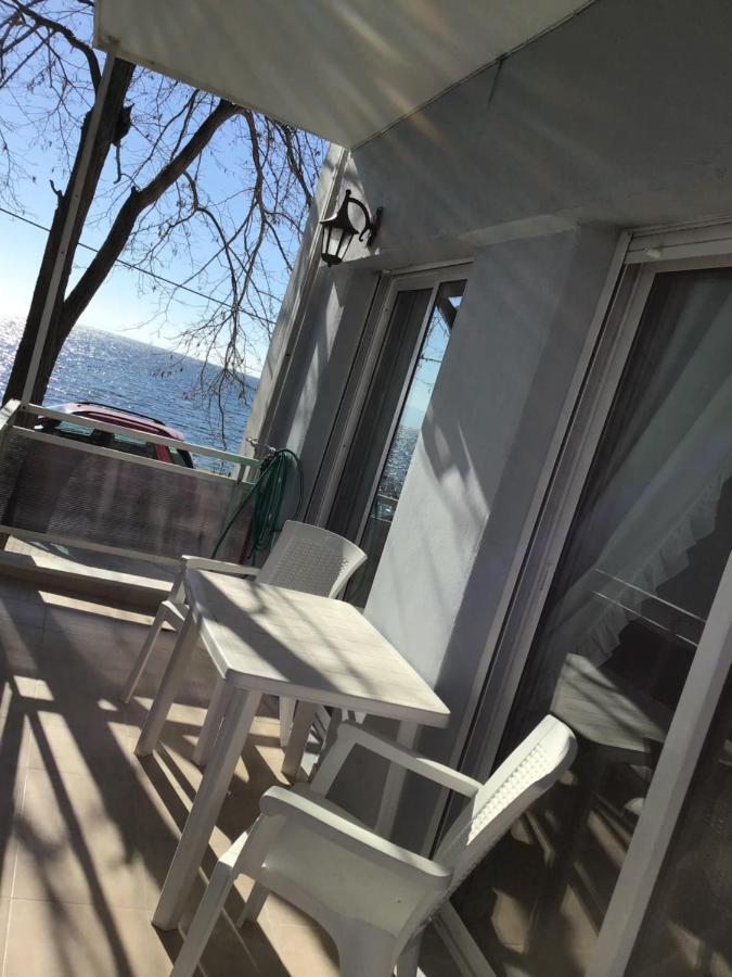 Ammos Apartments Nea Karvali Kültér fotó