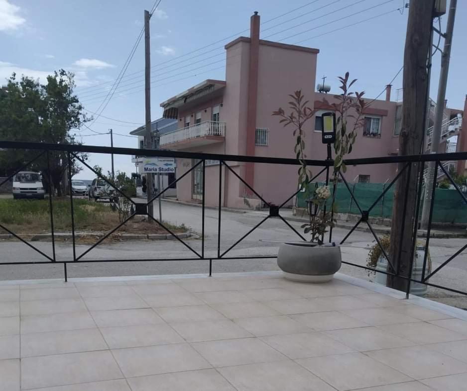 Ammos Apartments Nea Karvali Kültér fotó