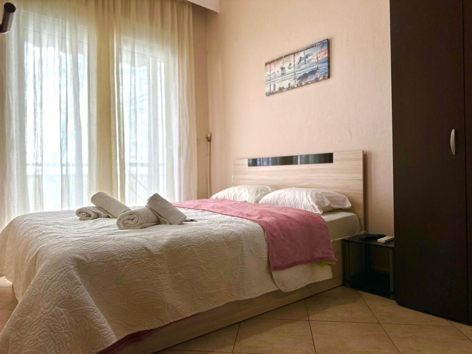 Ammos Apartments Nea Karvali Kültér fotó